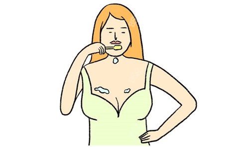 巨乳缩小手术多少钱(乳房缩小效果理想吗)
